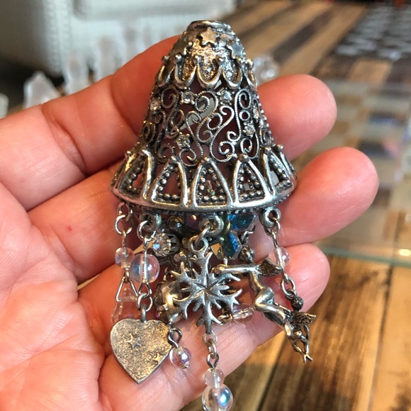 Vintage Kirks Folly Silver Bell Brooch, Crystal Snowflake Angels Stars Hearts - Picture 3 of 7
